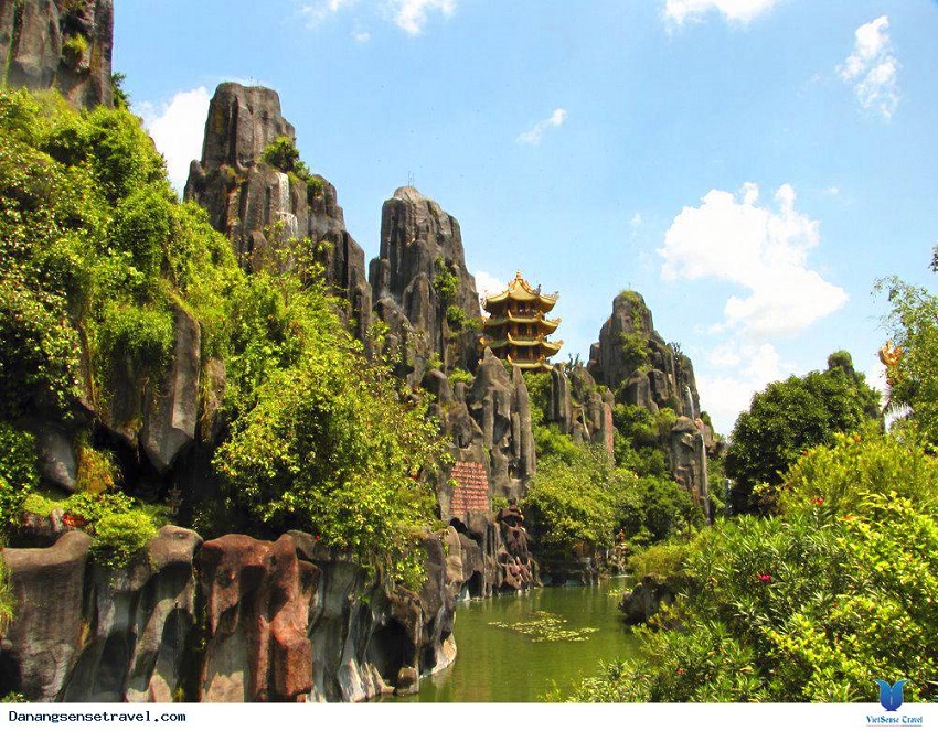 tour-ngũ-hành-sơn