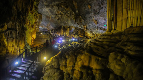 Vẻ đẹp huyền ảo của tour phong nha động Thiên Đường