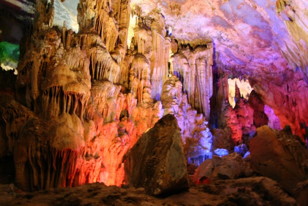 phong-nha-ke-bang
